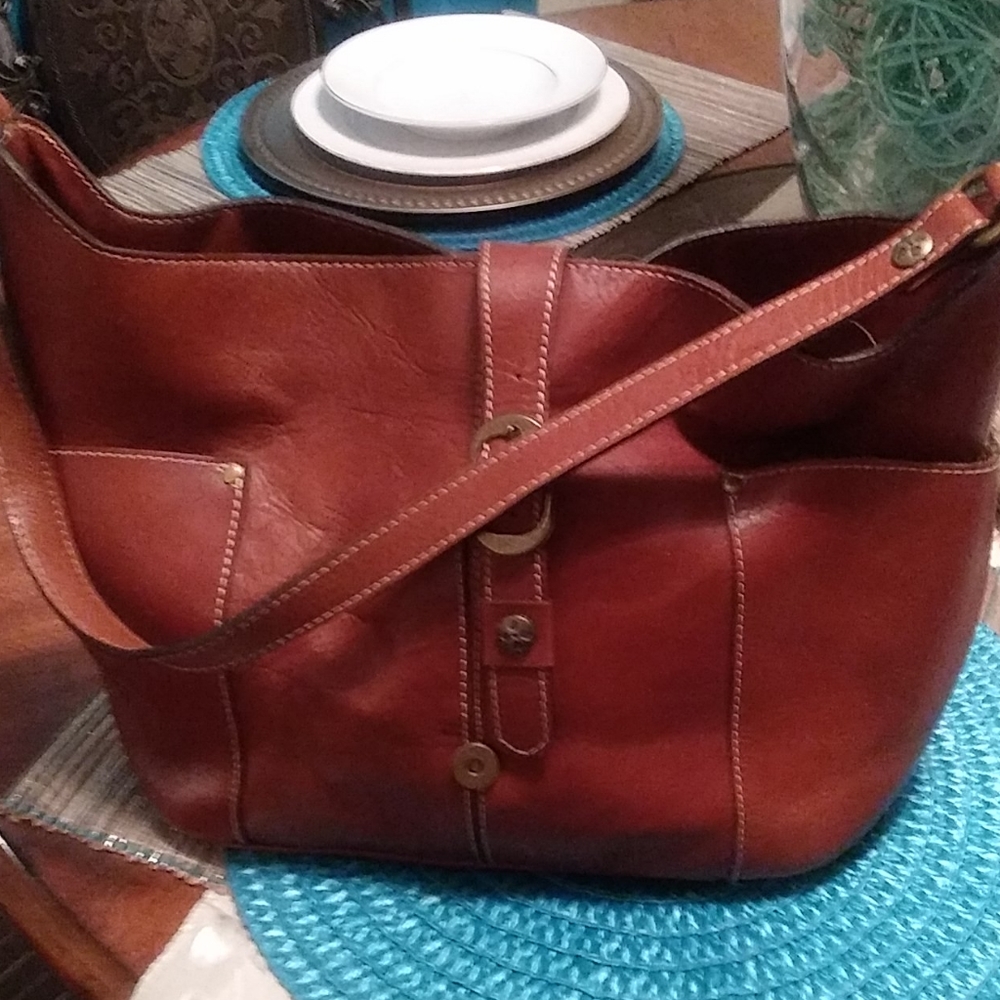 Patricia Nash Urbino hobo